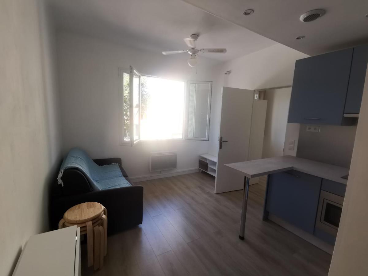 Appartement au cœur de cassis vue sur le parc Extérieur photo